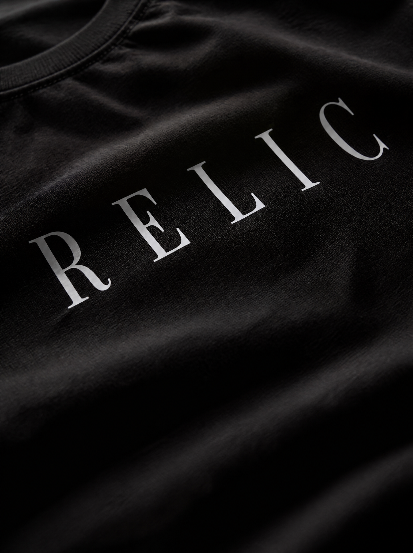 RELIC Black Oversized Tee