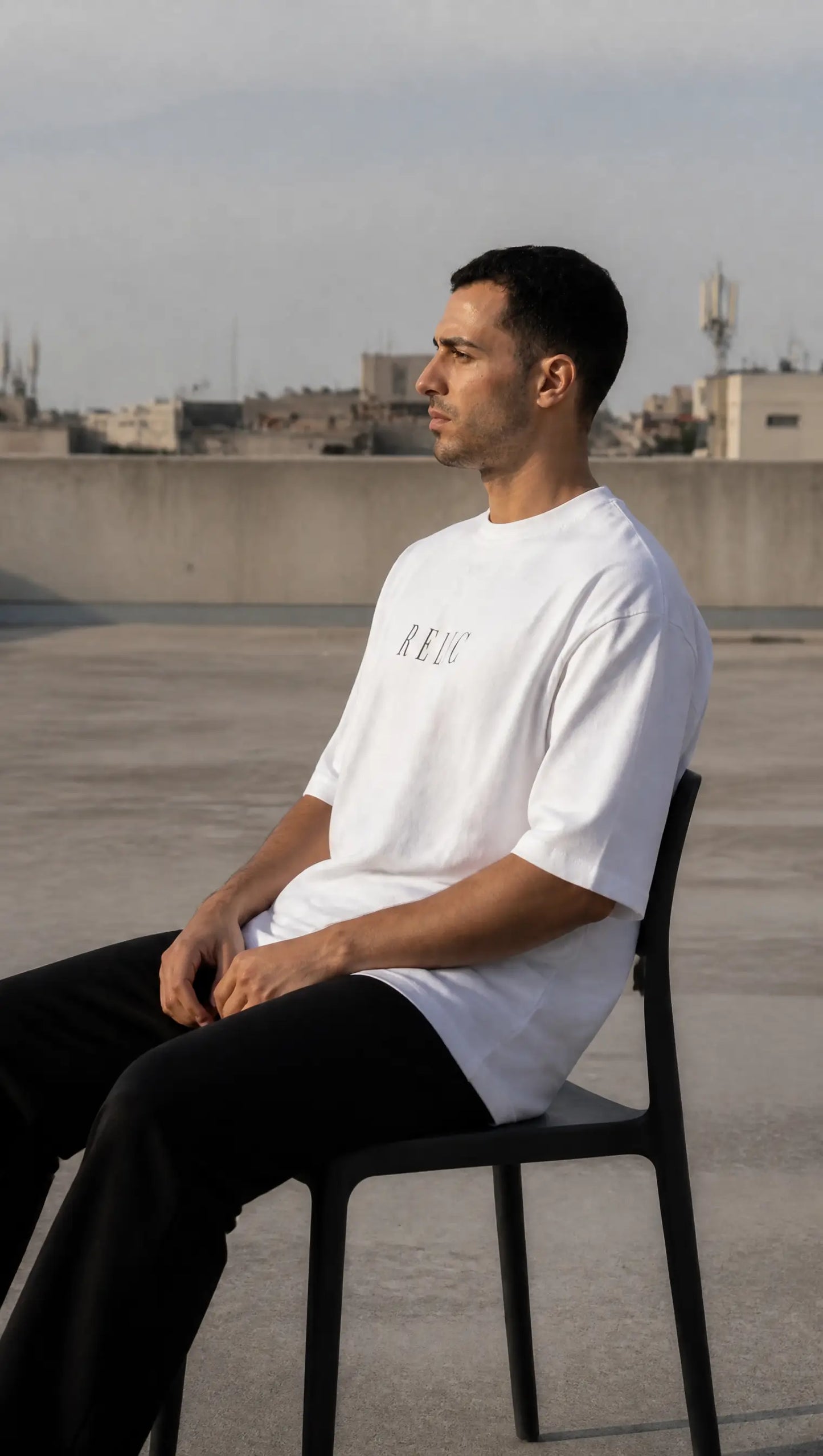 RELIC White Oversized Tee